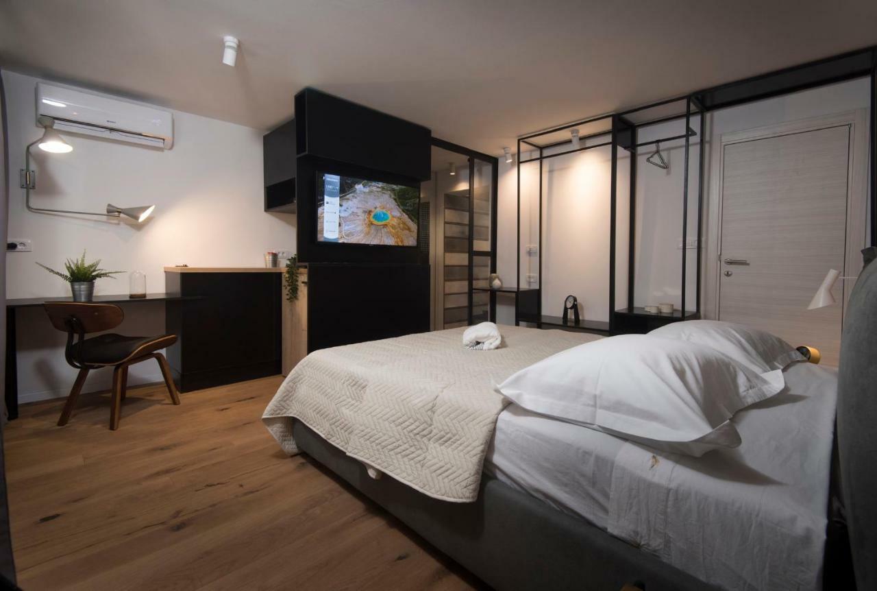 Sibinicum Luxury Rooms Šibenik Exteriör bild